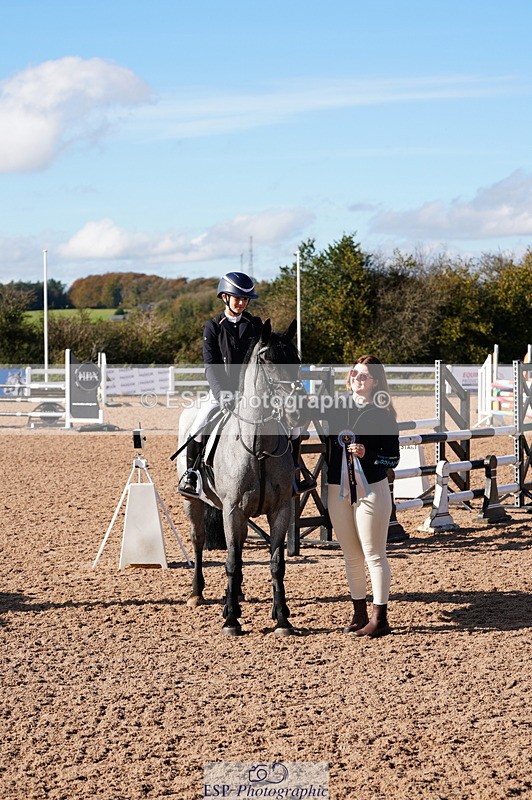 241027A-121412-02689 - SUN Cls 6 Pony Newcomers and 1m Open