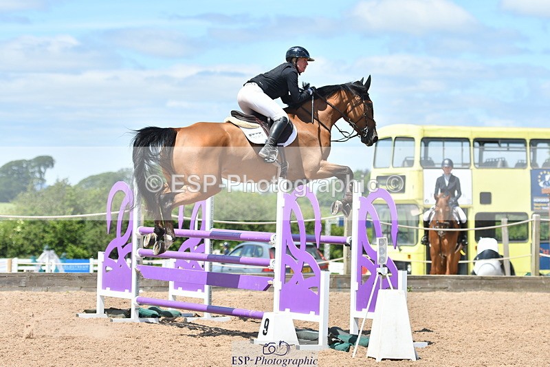 240609A-123351-05230 - Cls 18 Snr Newcomers and 1.10m Open