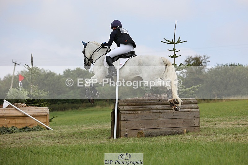 240831A-120700-02209 - 060-Jessica.Saunders-RATHLEE.OG