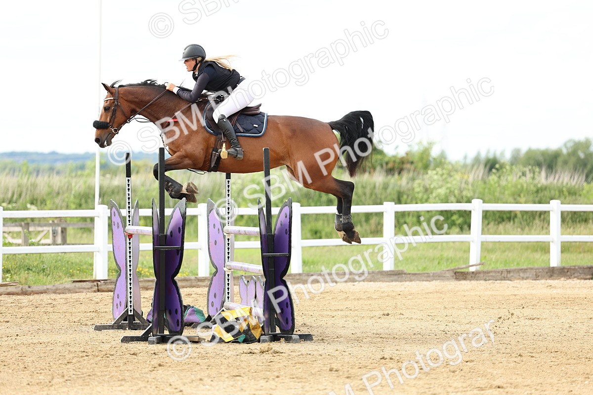 SBM_006469 - Class 20 - Senior Foxhunter - 1.20m