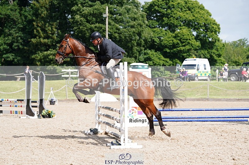 250613A-102002-01246 - Cls 9 85cm Amateur Quali