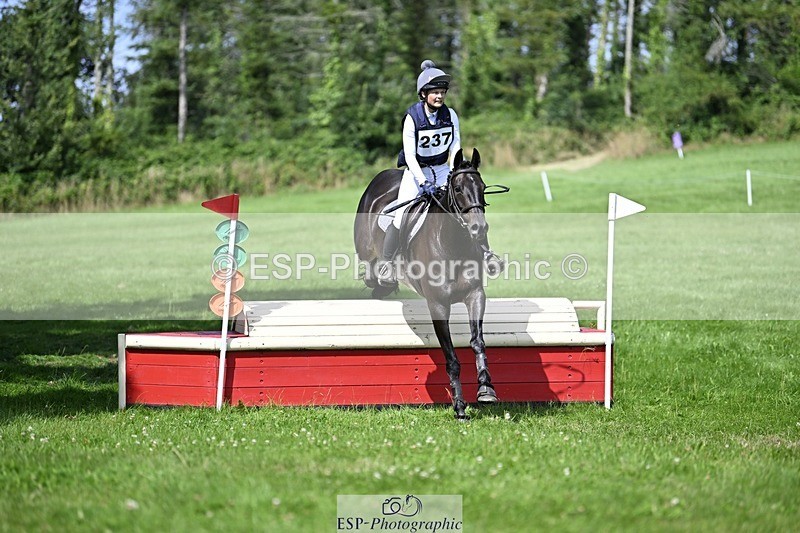 240803-153225-08542 - 237-Tabitha_Stephenson-GRANDPAS_GIFT