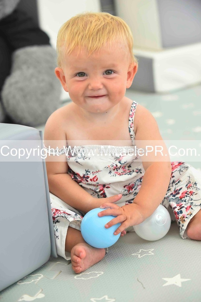 SH4_2078 - Bonny baby competition.
