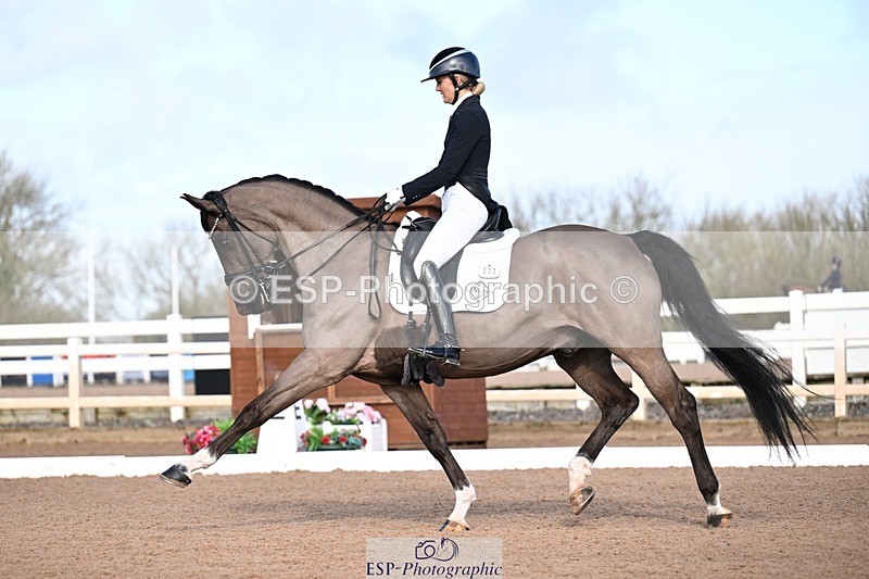 260213-114035-01547 - 017-Holly.Kerslake