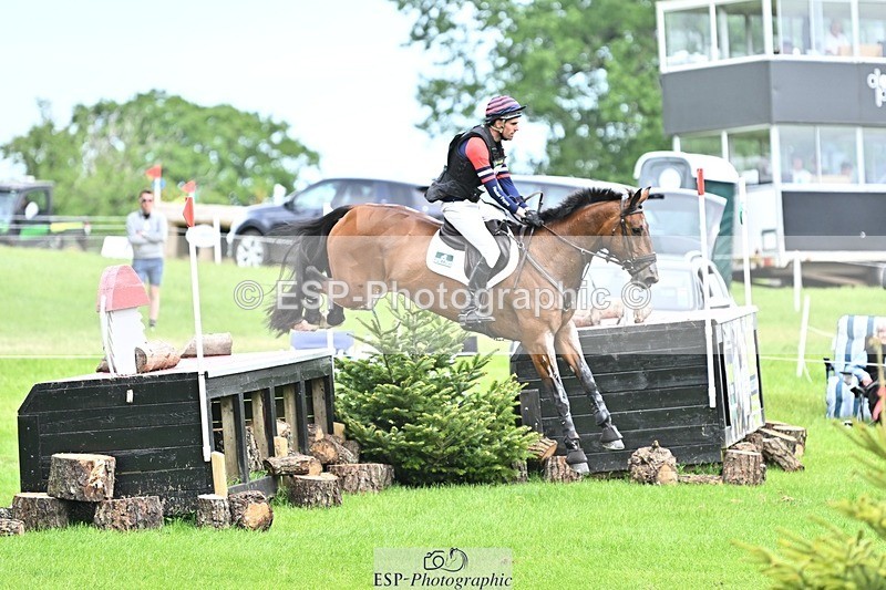 240525-150555-16176 - 213-GLOBAL_KARINA-Hector_Payne