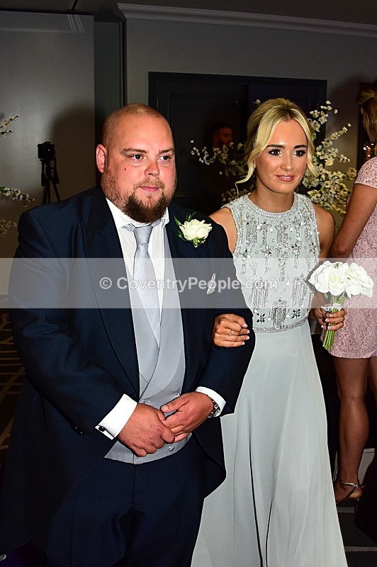 CON-511 - Toni & Liam