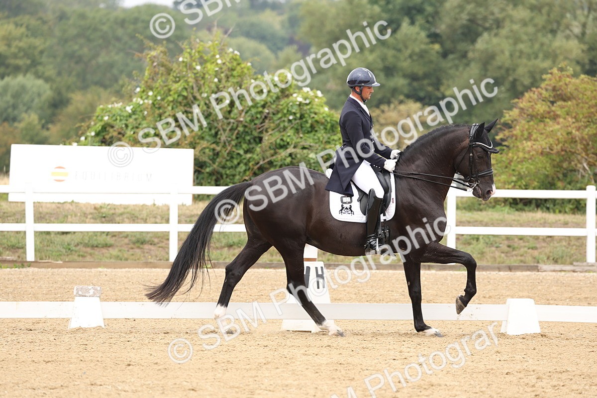 SBM_007638 - Class 9 - FEI INT I - 14.57-15.45