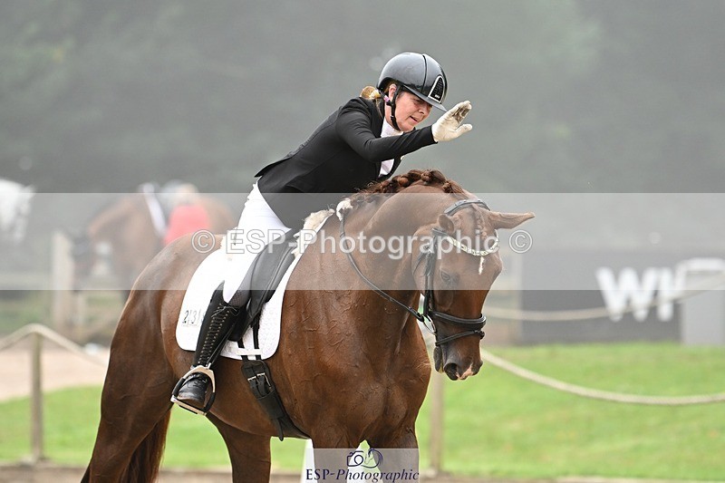 240811-112243-05492 - 238-Debbie.Glennon-Eden.Rock