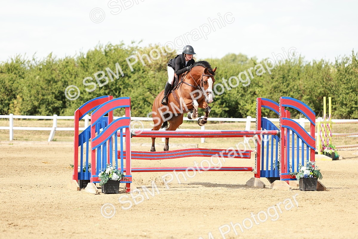 SBM_007846 - Class 4 - Senior Foxhunter - 1.20m Open