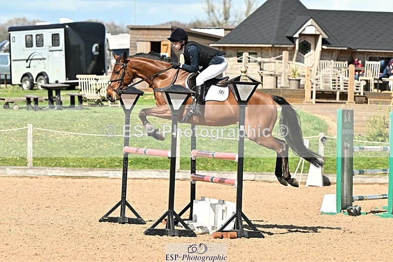 250416-151838-01679 - Cls 6 Foxhunter and 1.20m
