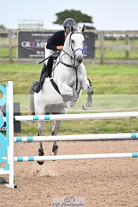 240828A-160816-01291 - Cls 5 Snr Foxhunter and 1.20m Open