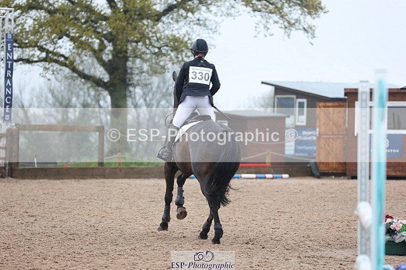 250418-161002-06446 - 330-Lily.Bradstock-DERISKO