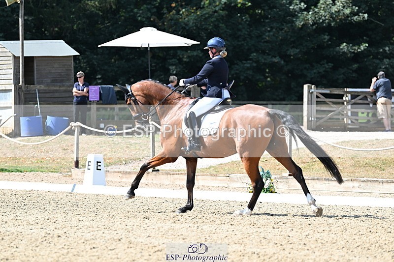 250810A-110952-05757 - 071-Abbie.NewburySeagry.Viceroy