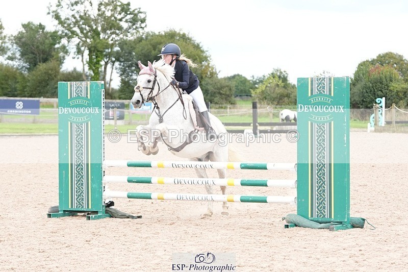 250921-145437-03745 - Cls 20 Pony 80cm Derby