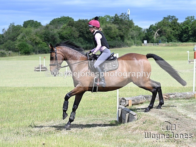 WJ7_9242 - Kellie Jade Ellie XC training with Kelly Harris 28-06-26