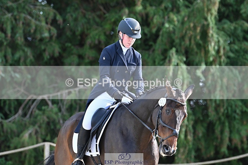 231019-124557-03201 - 117-DERG.FASCINATION-Frederica.Finch-DR