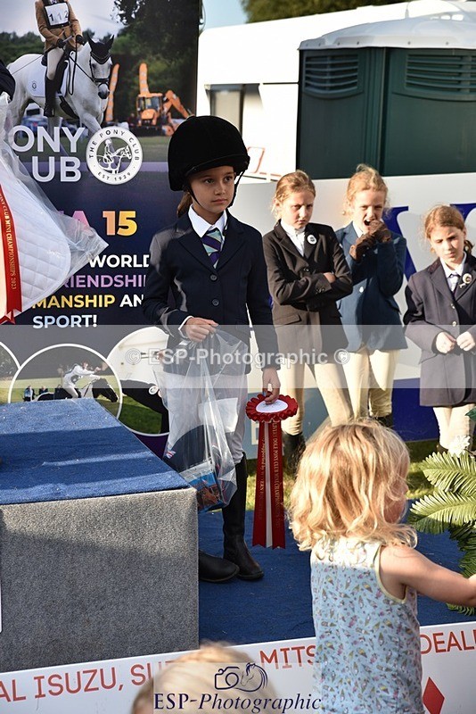 230824-182918-07079 - Thursday 40 and 50cm Presentations