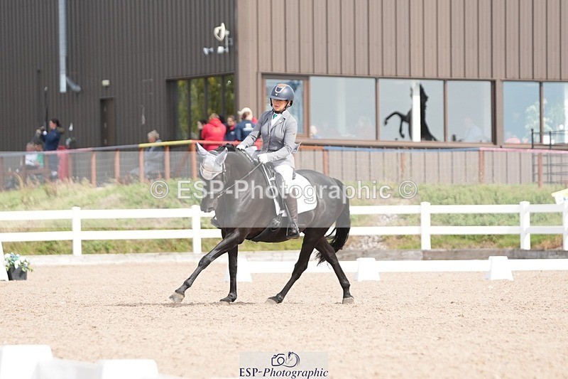 250906-120451-01700 - 011-Lee-Anne.PineMay.diamond