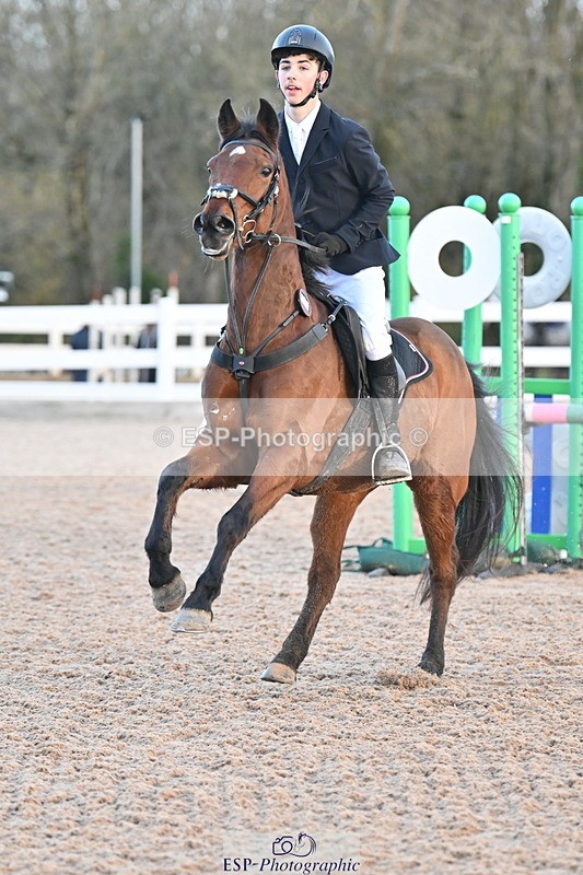 231119A-083530-04142 - Sun Cls 2 British Novice & 80cm Open