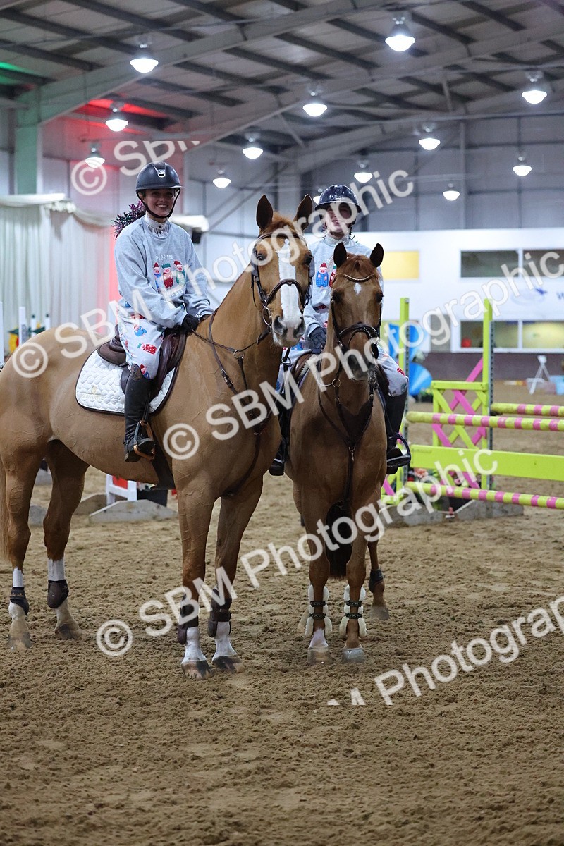 SBM_004263 - Class 20 - Pairs Relay Jumping 1.10m