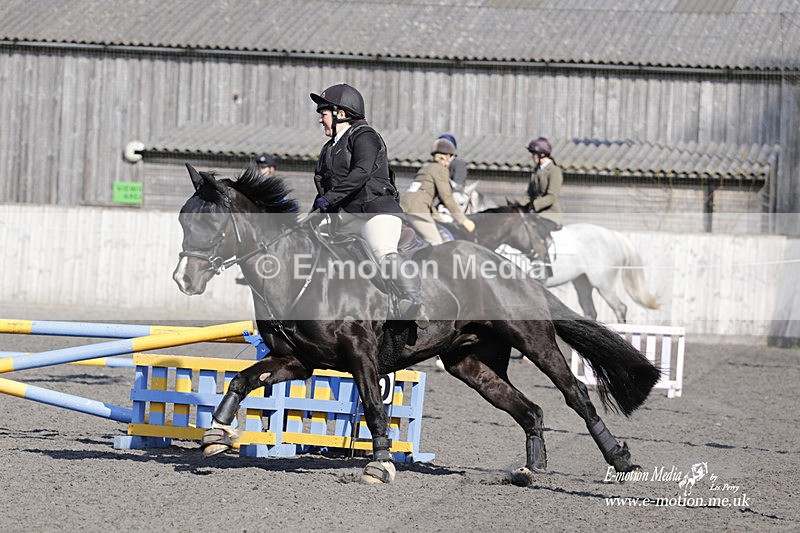 _EST0644 - Bourne Valley Riding Club Winter Showjumping 27/03/22