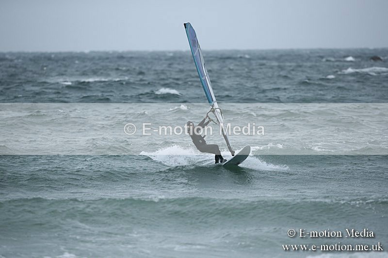 WS 150913-131 - Windsurfing