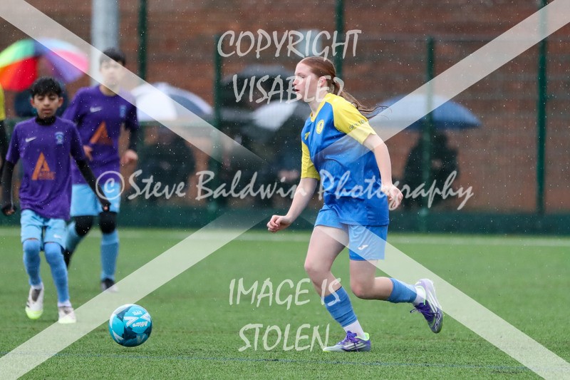 1DX20190 - 2026-02-15 FC Abbey Meads U13 Purple V Royal Wootton Bassett Town Youth U13 Yellow