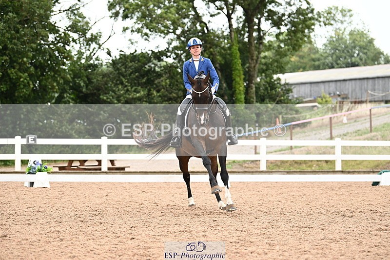 240815A-133815-01582 - 201-Natasha.Collings-Costello-Dovevale.Tender.Dove