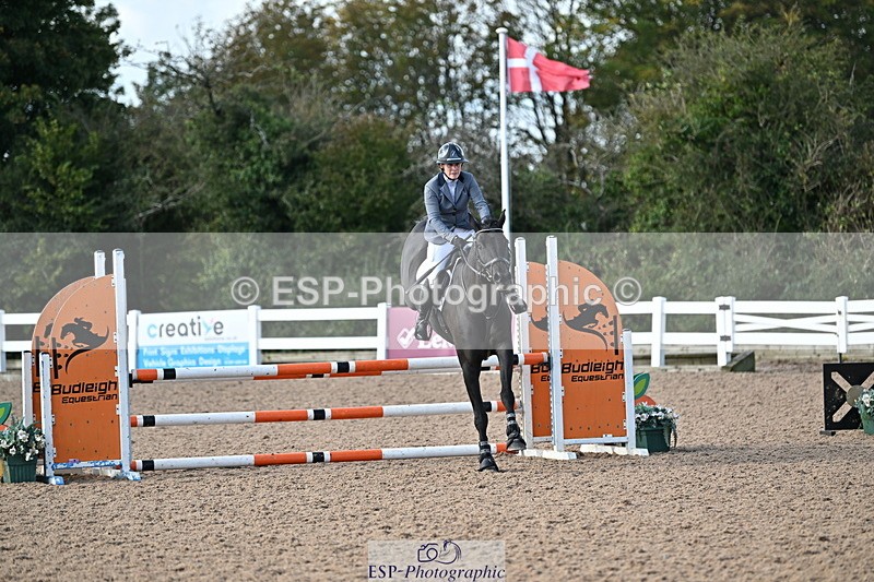 241004A-105706-01456 - Fri 07 Snr Brit Nov & 90cm Open