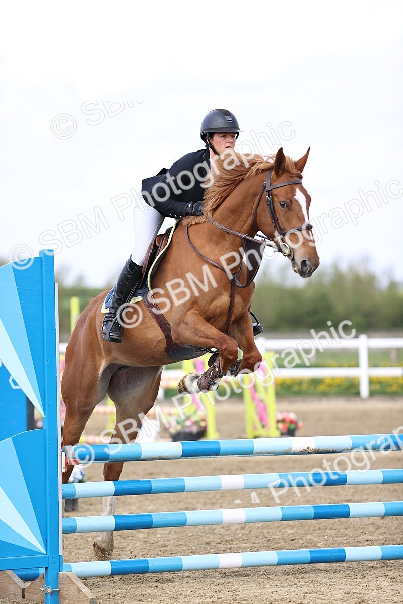 SBM_5182 - Class 9 - Senior British Novice - 90cm