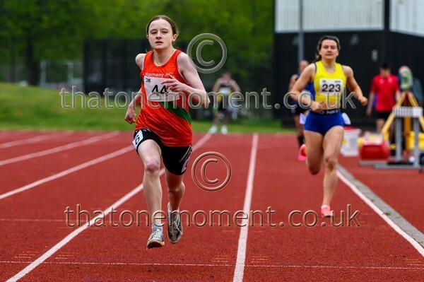 Opener25-924036 - Track Female