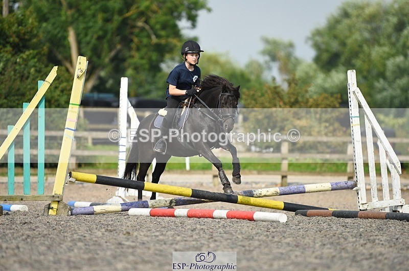 230817-104346-01769 - Kay's 2nd Group - Arena