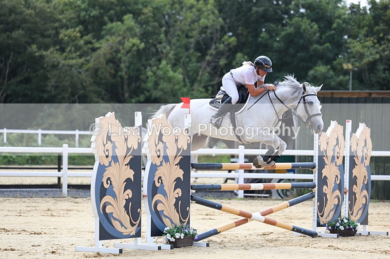 3E7A4123 - Class 7: Senior Newcomers/1.10m open