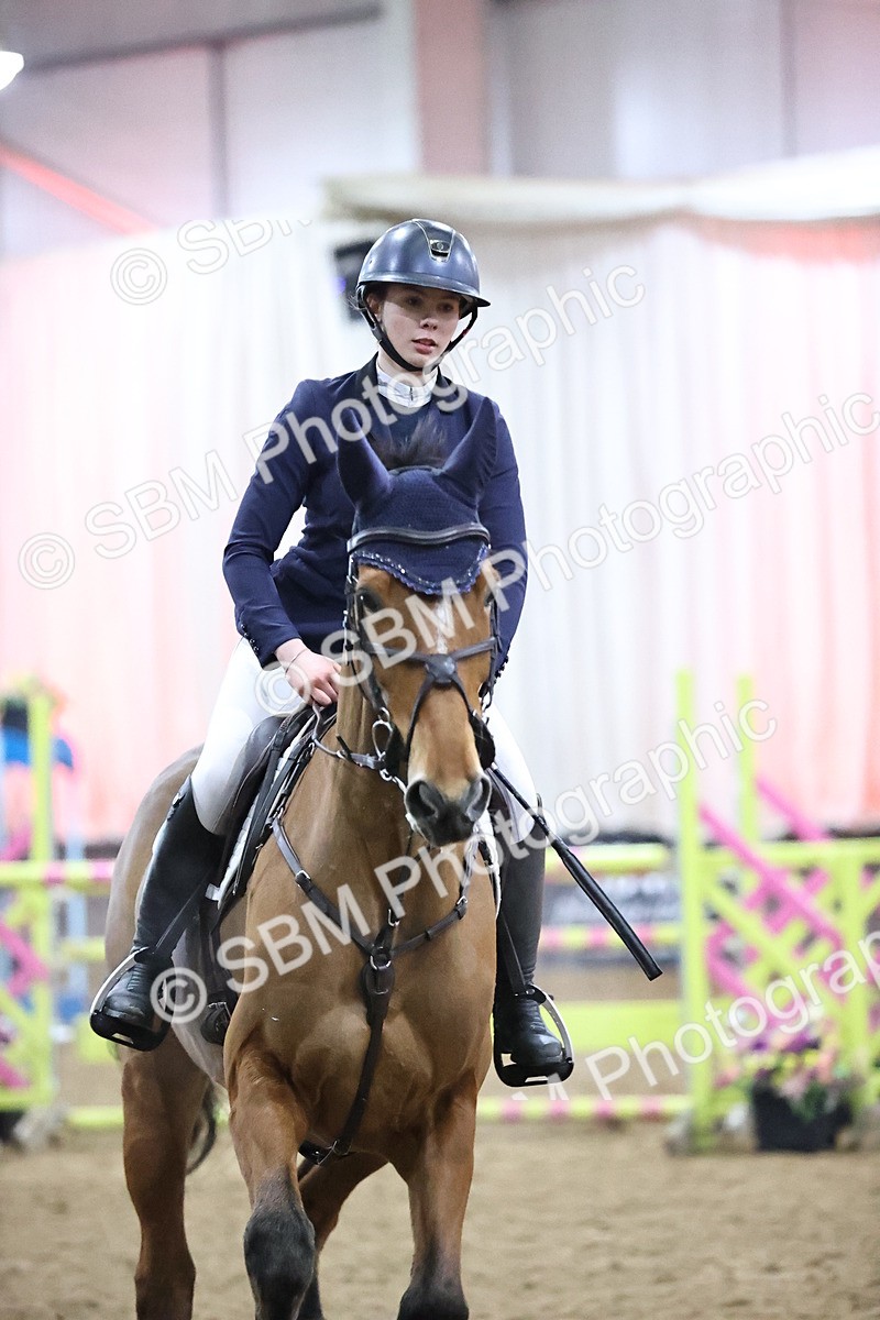 SBM_003234 - Class 11 - Senior Foxhunter - 1.20m