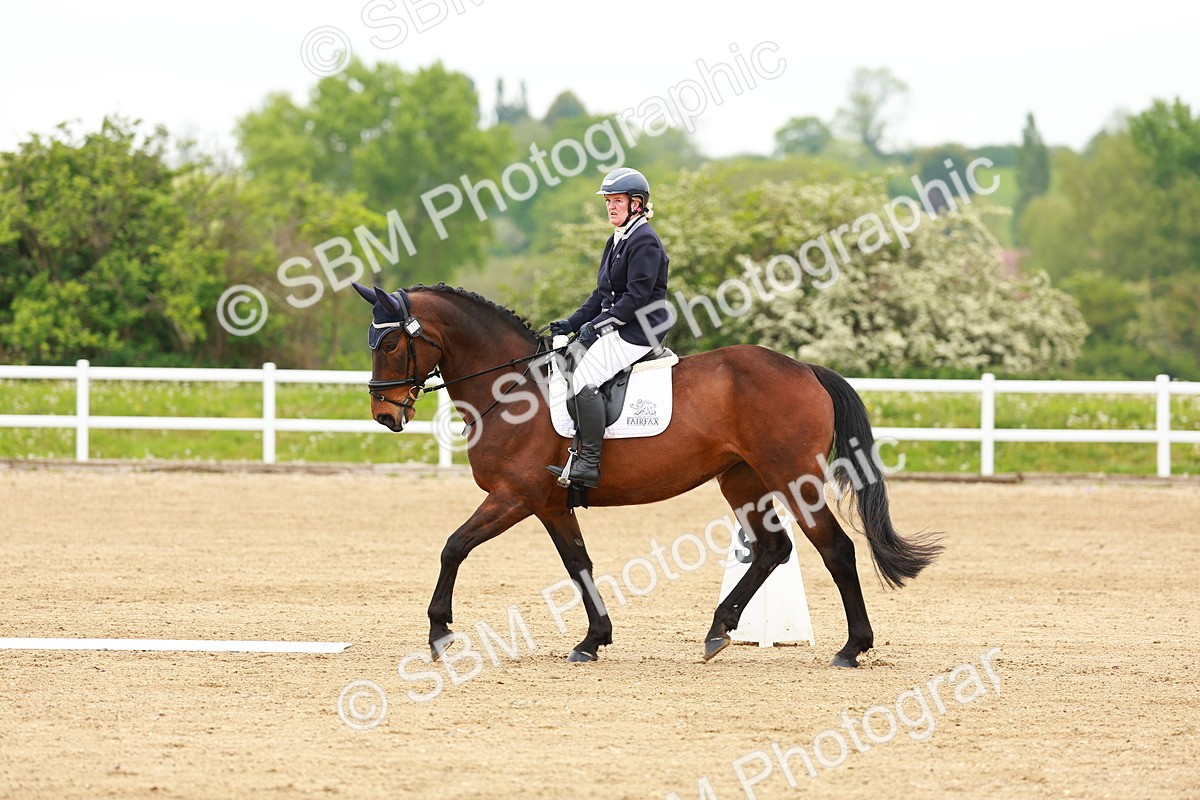 SBM_005037 - Class 16 - Novice 6