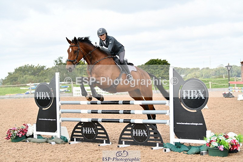 240915A-112817-09705 - Cls 27 Snr 1.05m & 1.10m GP