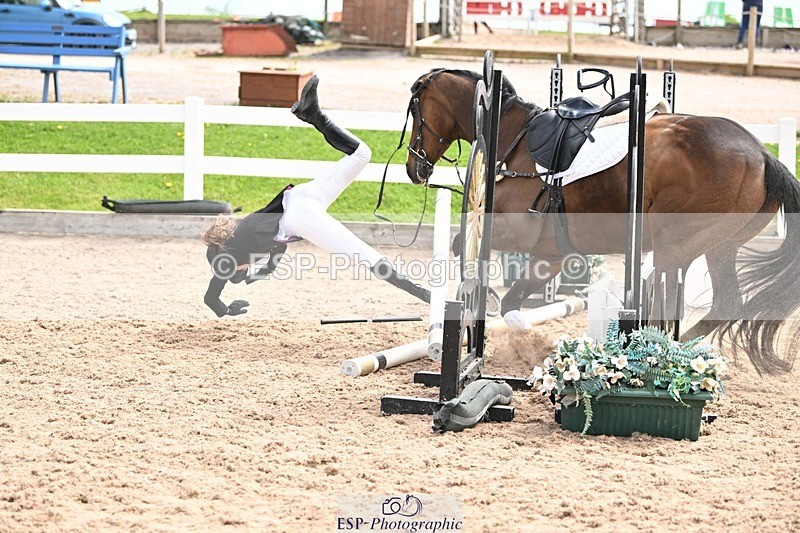 250504-113606-02940 - Cls 17+18 Club and Schools 80cm