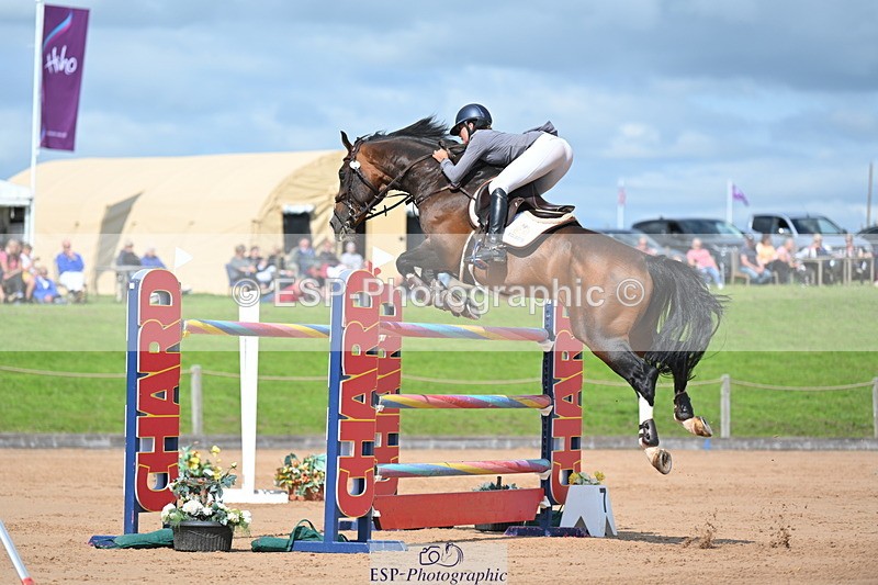 230721A-160206-07576 - Cls 10, 2 Star Big 1.45m Start to break