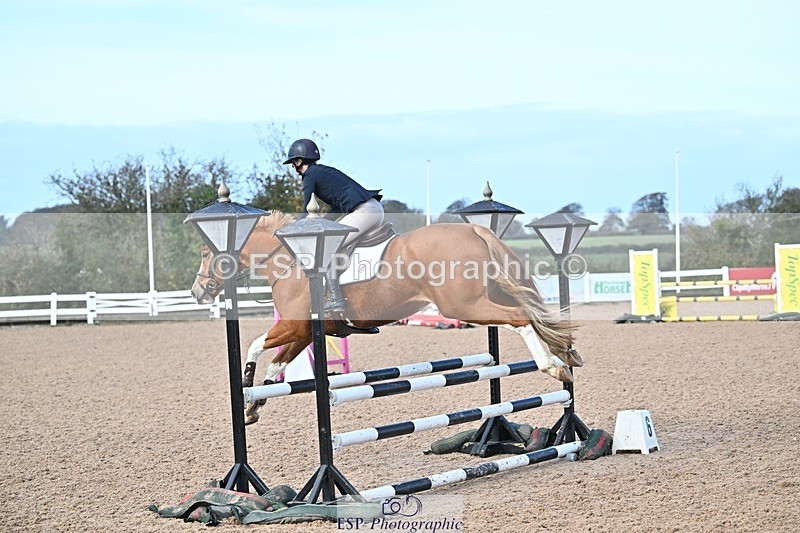 261028-105052-00106 - British Novice and 90cm