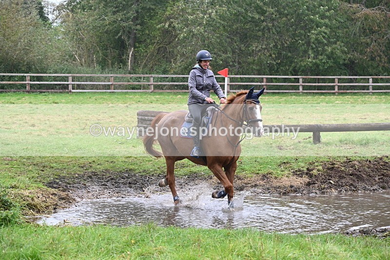 WJ6_9456 - Time at Photographer 14:46 to 14:57