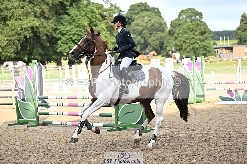 240818-092600-03392 - Cls 8A Snr British Novice