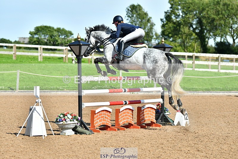 230811A-160817-06096 - Cls 24 Nat 1.30m Open