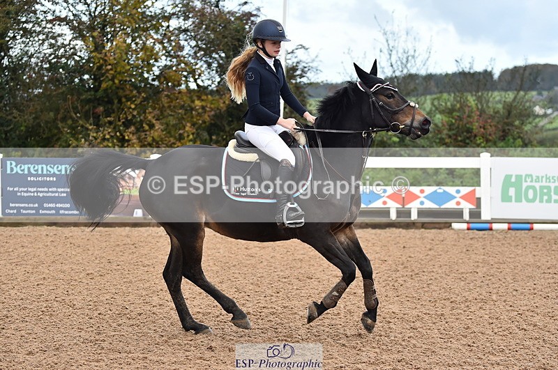 231029A-110212-02526 - Pony British Novice & 80cm Open