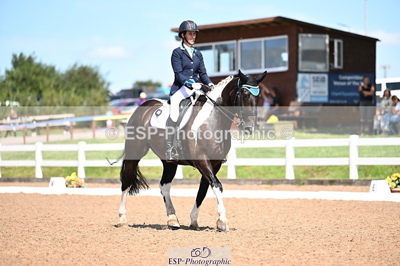 240816A-141824-05546 - 275-Alys.Matravers-Tiger.Mazariti