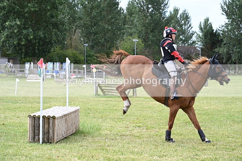 WJ7_5425 - 60cm XC Time 10:17 to 10:49