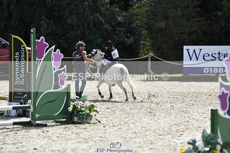 230824-141824-03892 - Round 2 Lead Rein Start to 14.40 CW