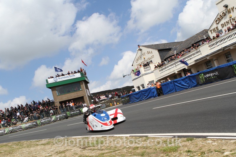 Conrad Harrison / Mike Aylott Shelbourne Honda / PRINTING ROLLER SE - Sure Sidecar Race 1