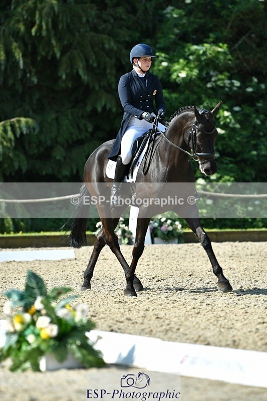 230525-094607-03814 - 408-NGONG_VALLEY-Harriet_Wright-DR