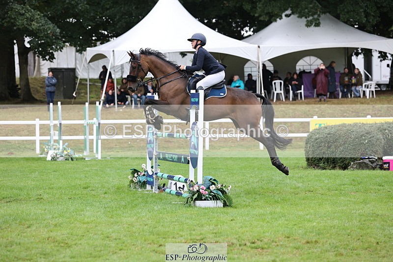 250830A-143115-07021 - Cls 16 Snr Newcomers and 1.10m Open