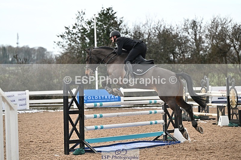 250111-135031-00508 - Cls 12 Newcomers and 1.10m Open